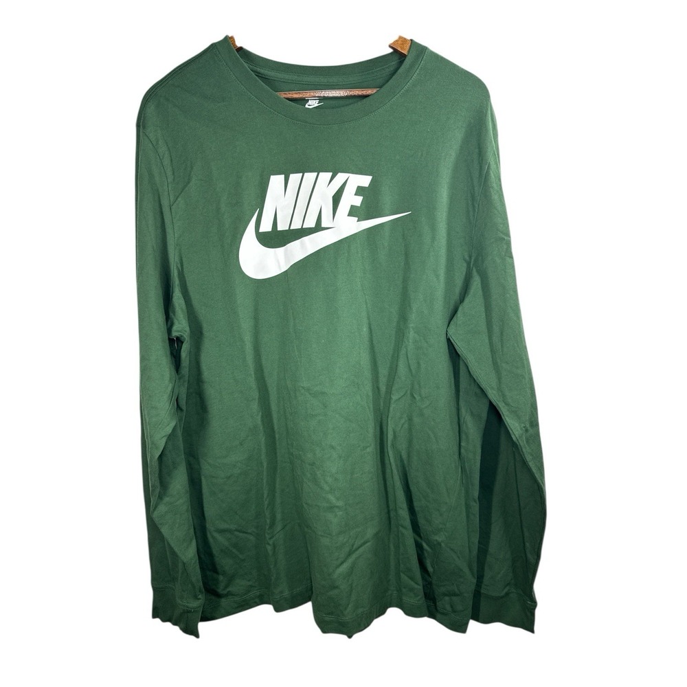 The Nike Tee Men's Size XL Long Sleeve Green Swoosh‎ Logo Regular Fit Crew Neck